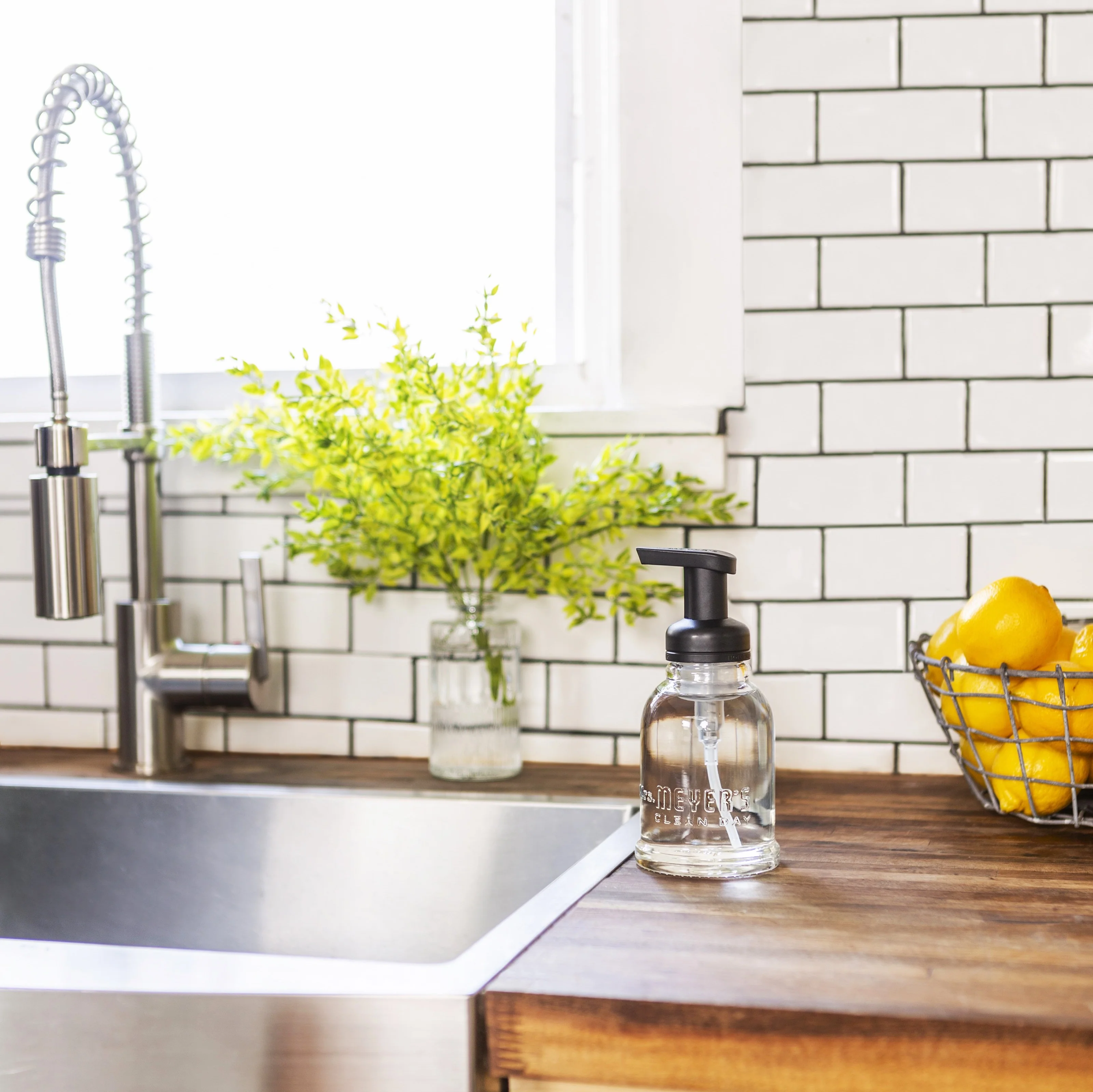 Foaming Hand Wash Concentrate Refills - Image 4