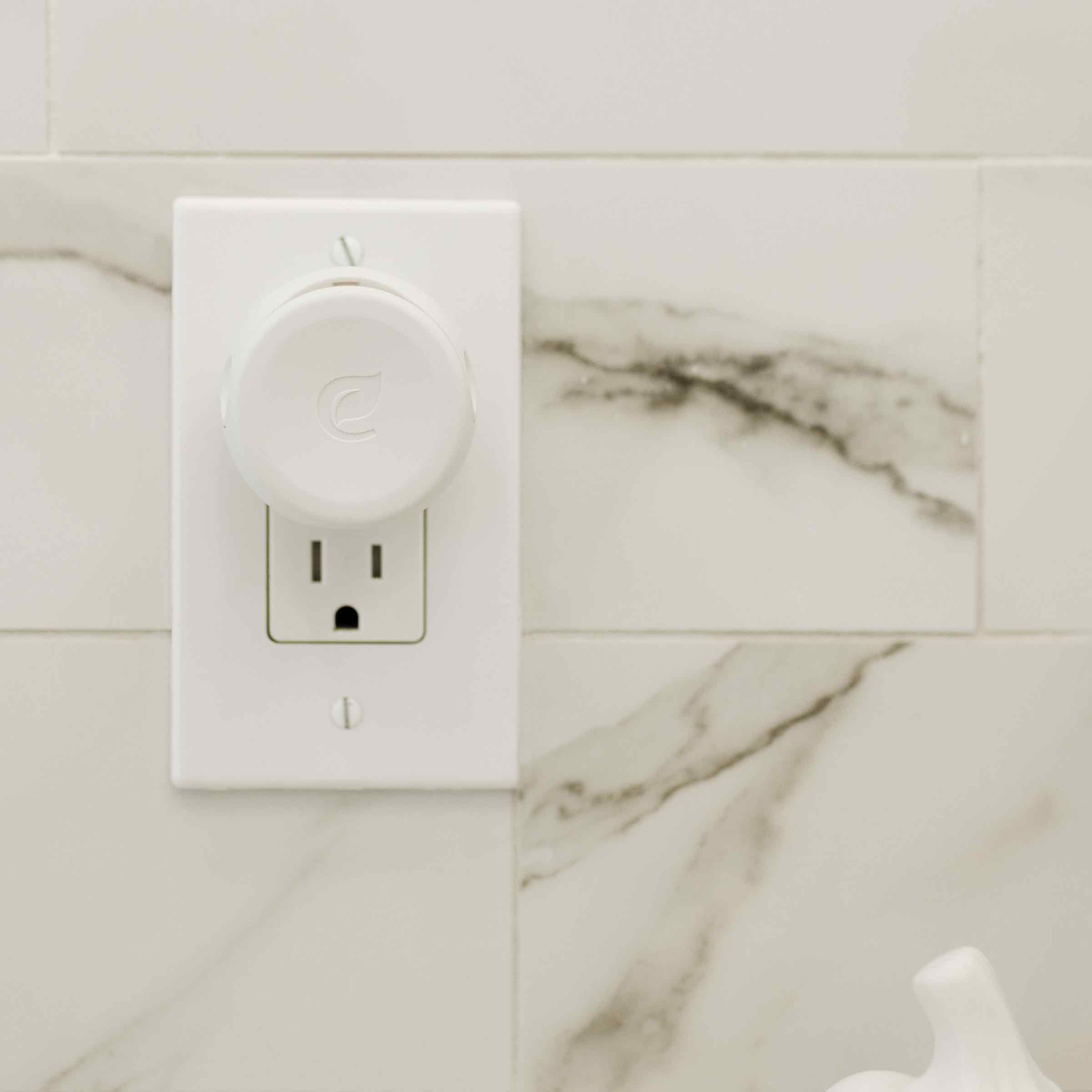 Plug-in Air Freshener Refill - Image 35