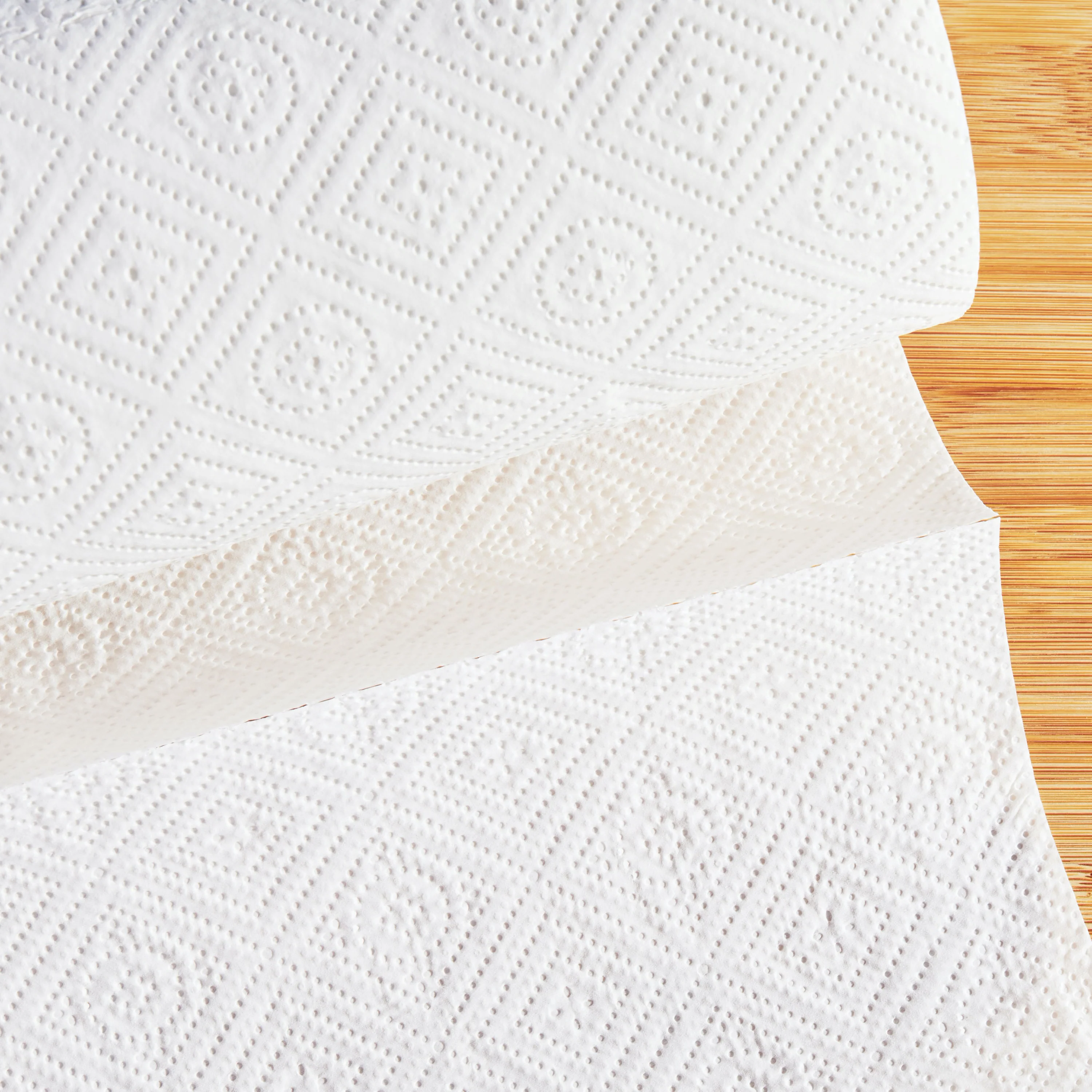 2-Ply Bamboo Paper Towels (140 sheets per roll) - Image 6